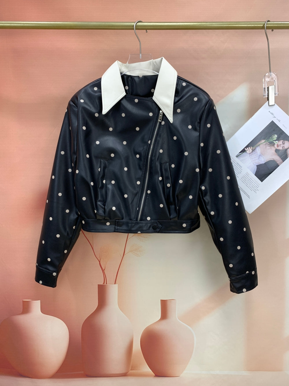 24977_BLACK