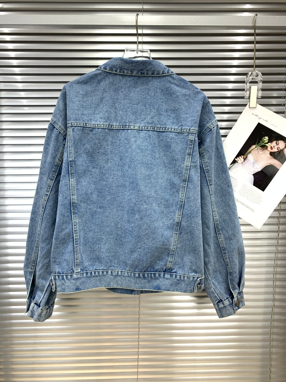 23772_BLUE