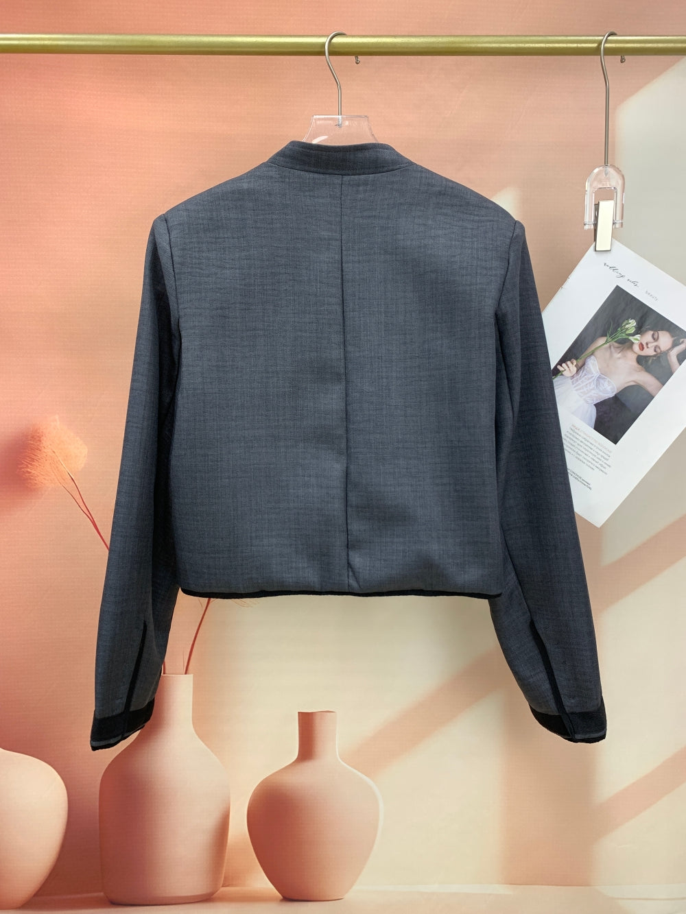 24574_GREY