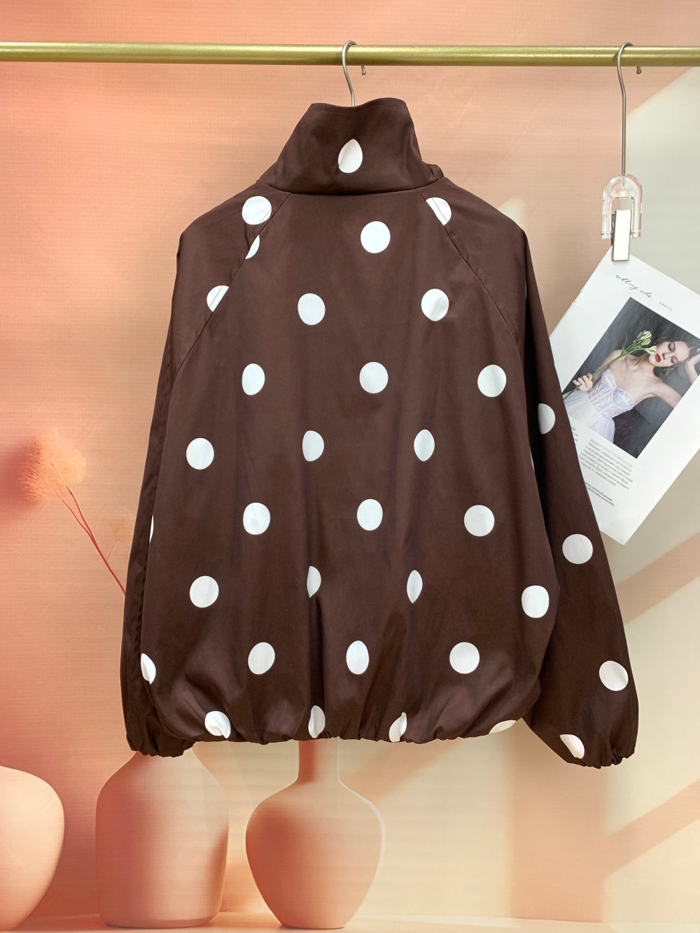 24780_BROWN