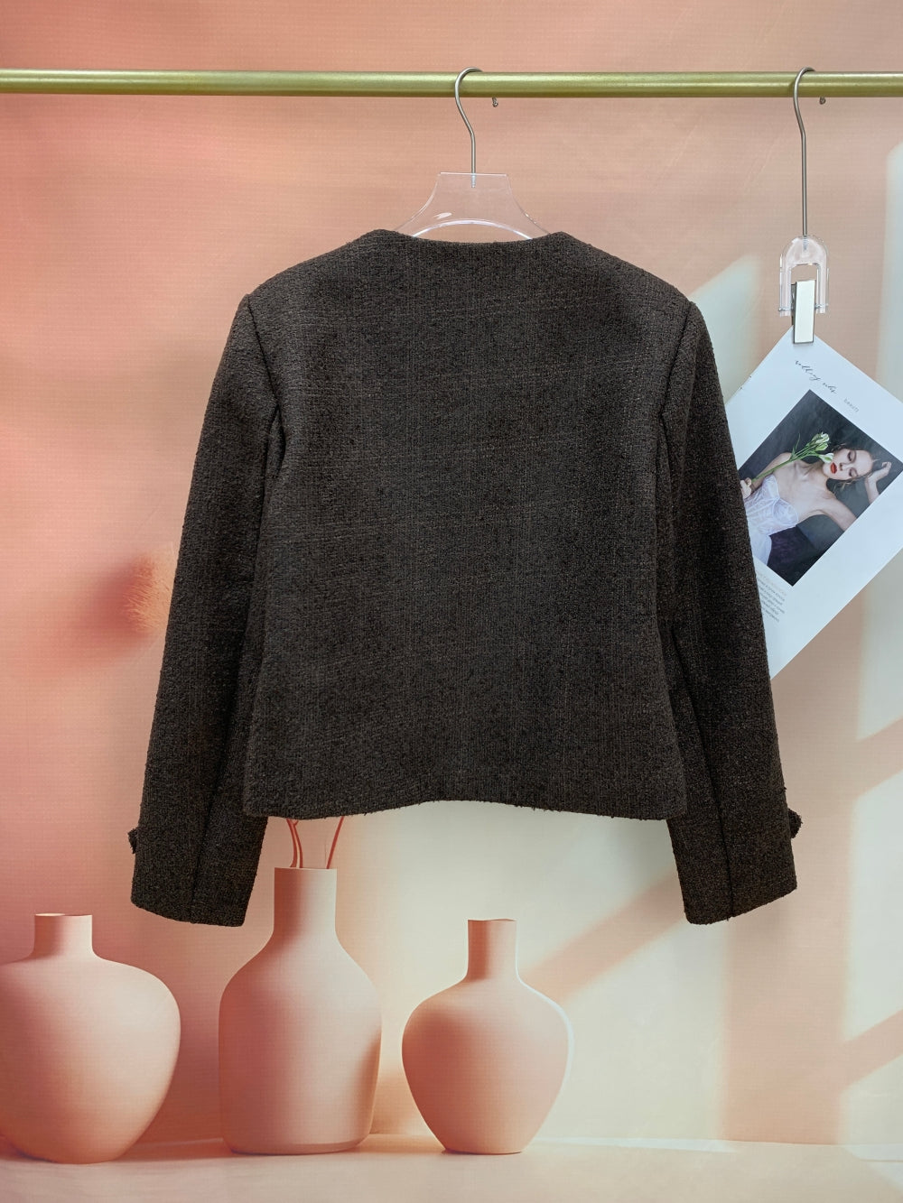 24824_BROWN