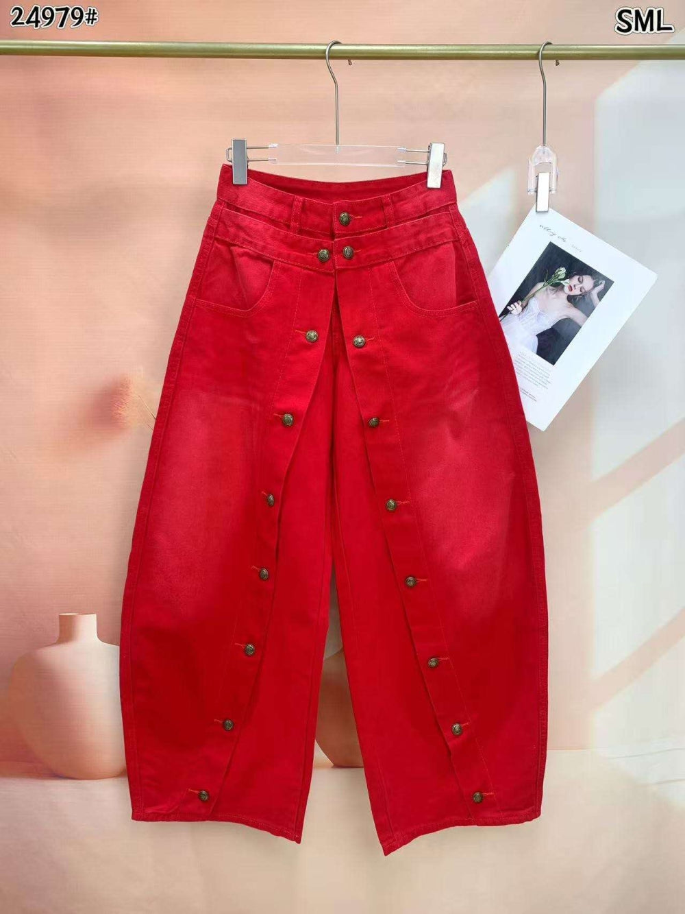 24979_RED