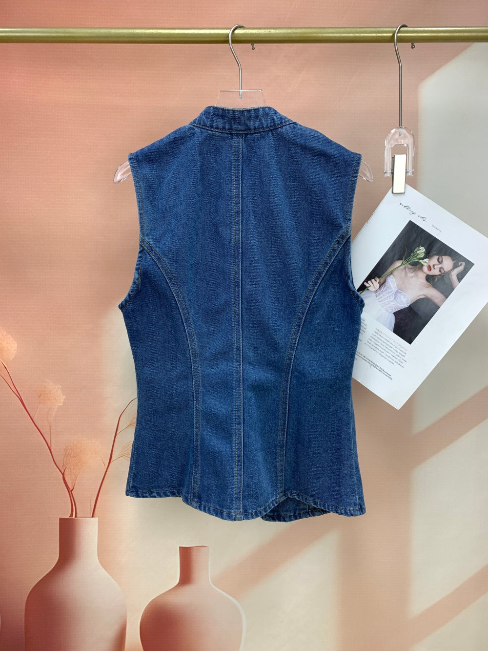 24599_BLUE