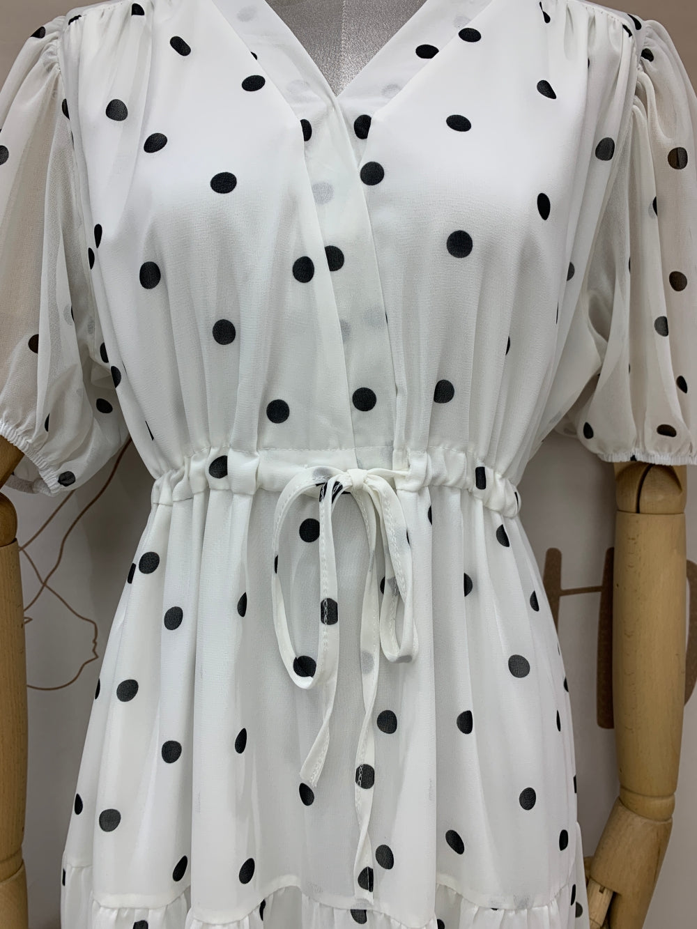 23732_WHITE