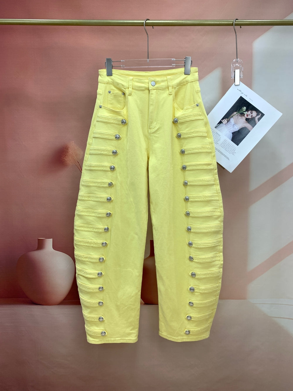 24567_YELLOW