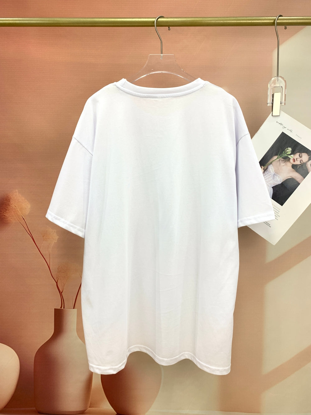 24568_WHITE