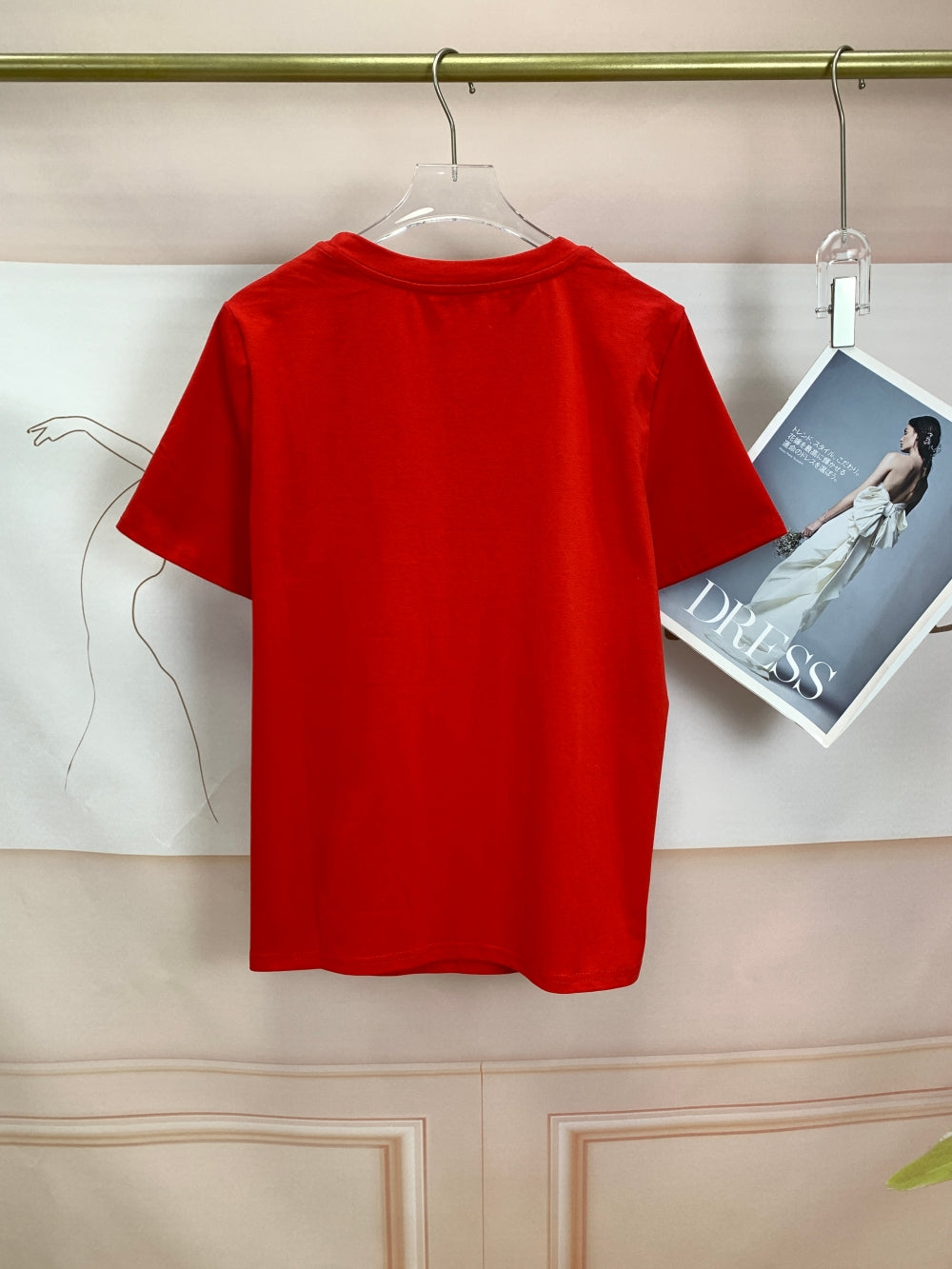 22942_RED