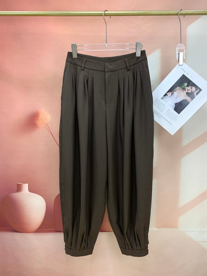 24560_BROWN