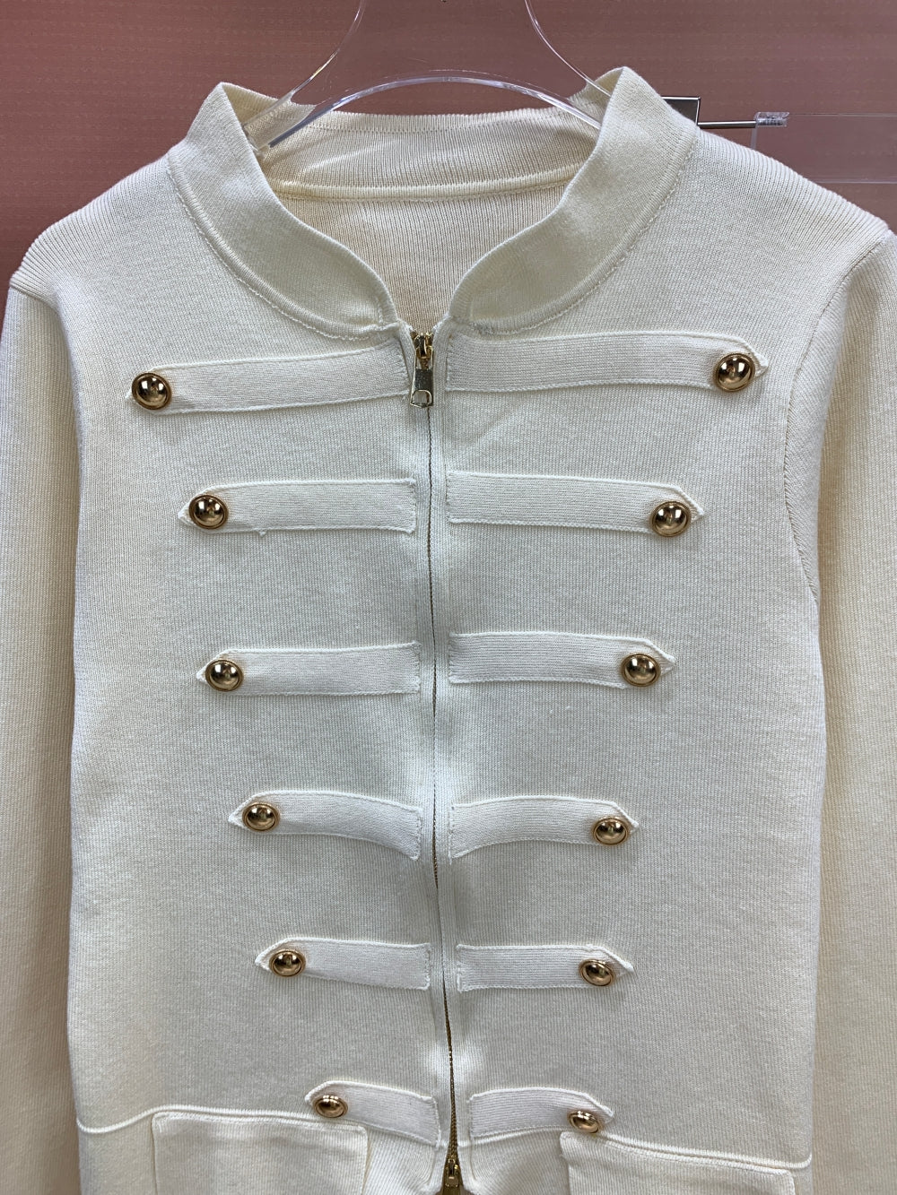 24754_BEIGE