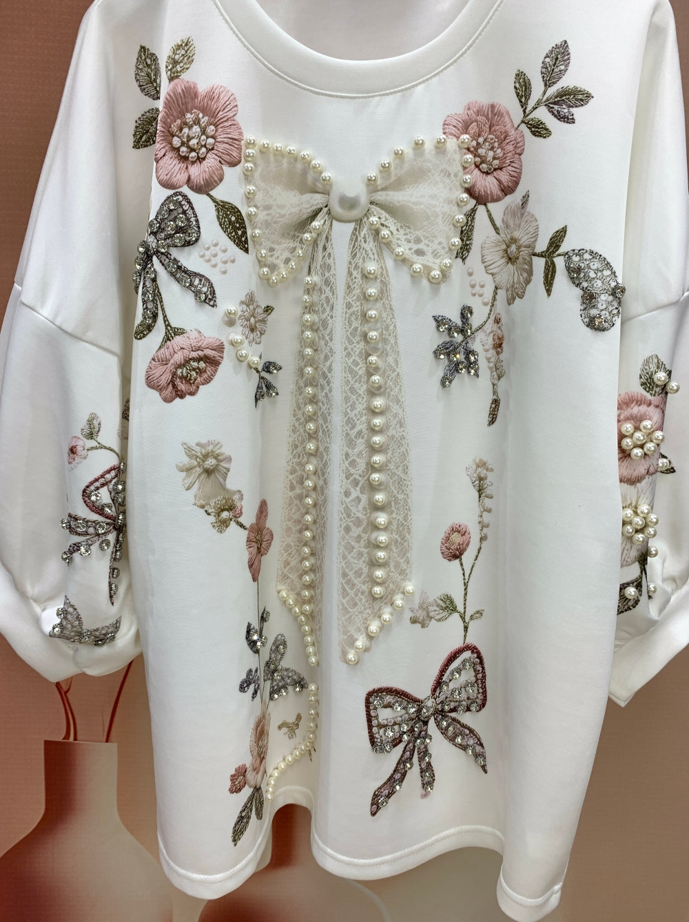 24673_WHITE