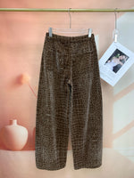 25081_BROWN