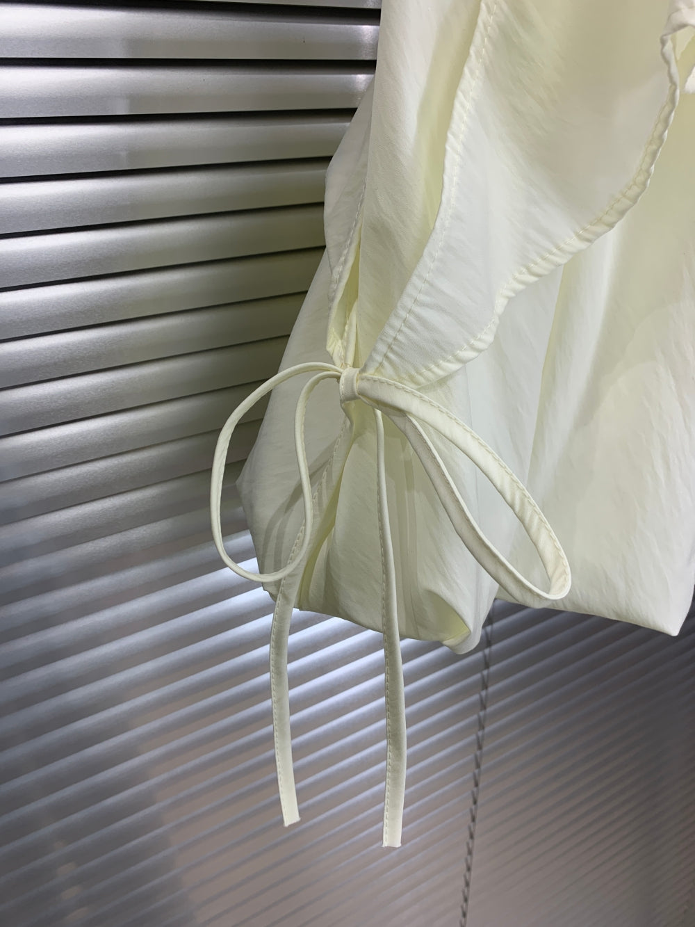 23245_BEIGE
