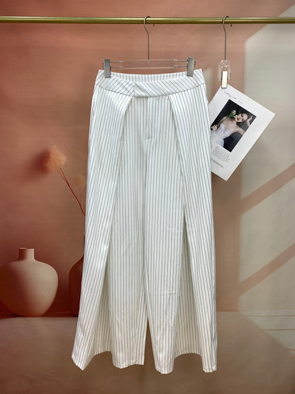 24640_WHITE