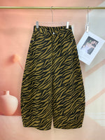 24895_BROWN