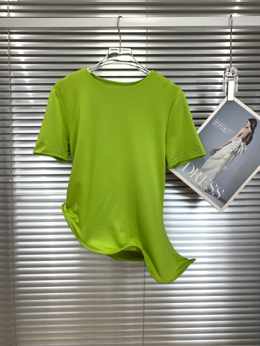 22947_GREEN