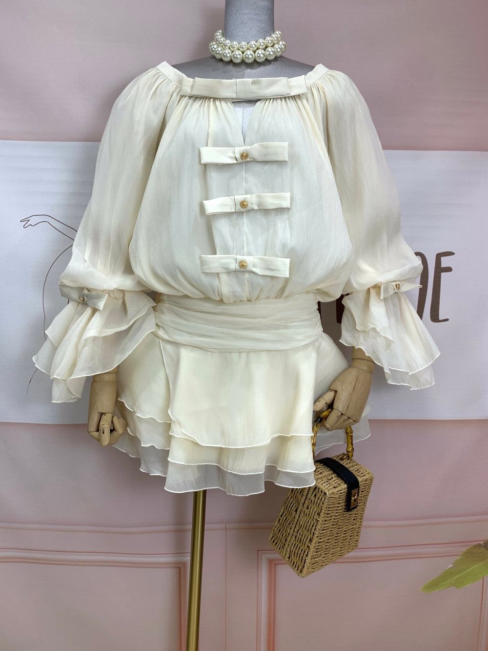 20693_BEIGE