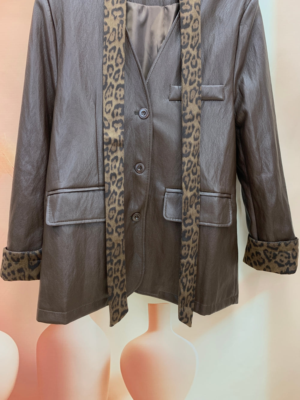 25180_BROWN