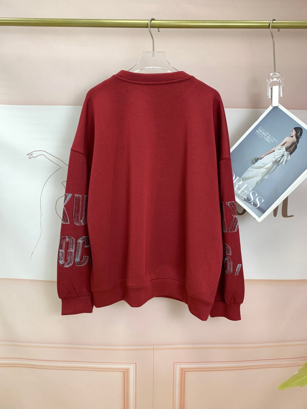 21942_RED