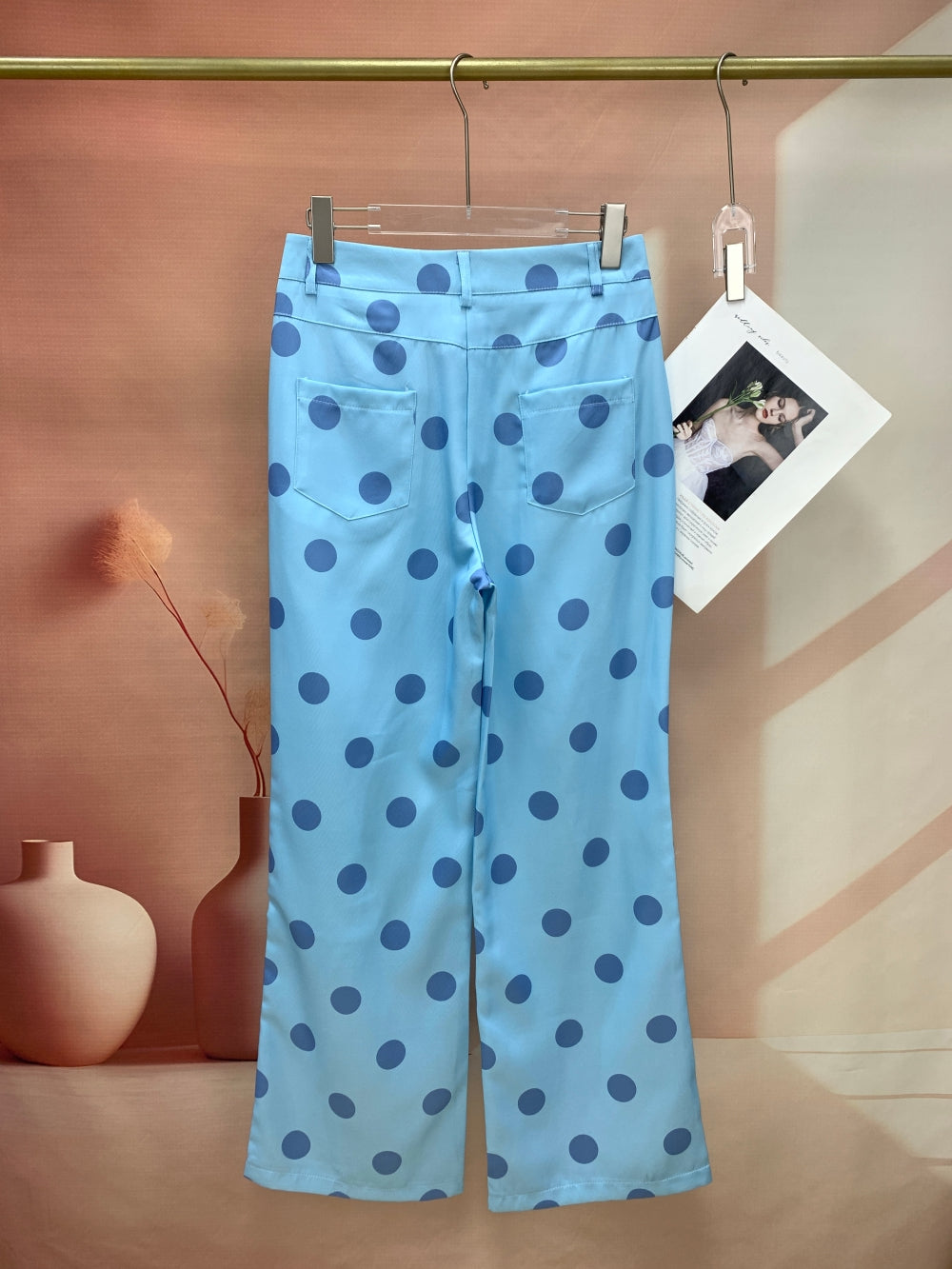 24541_BLUE