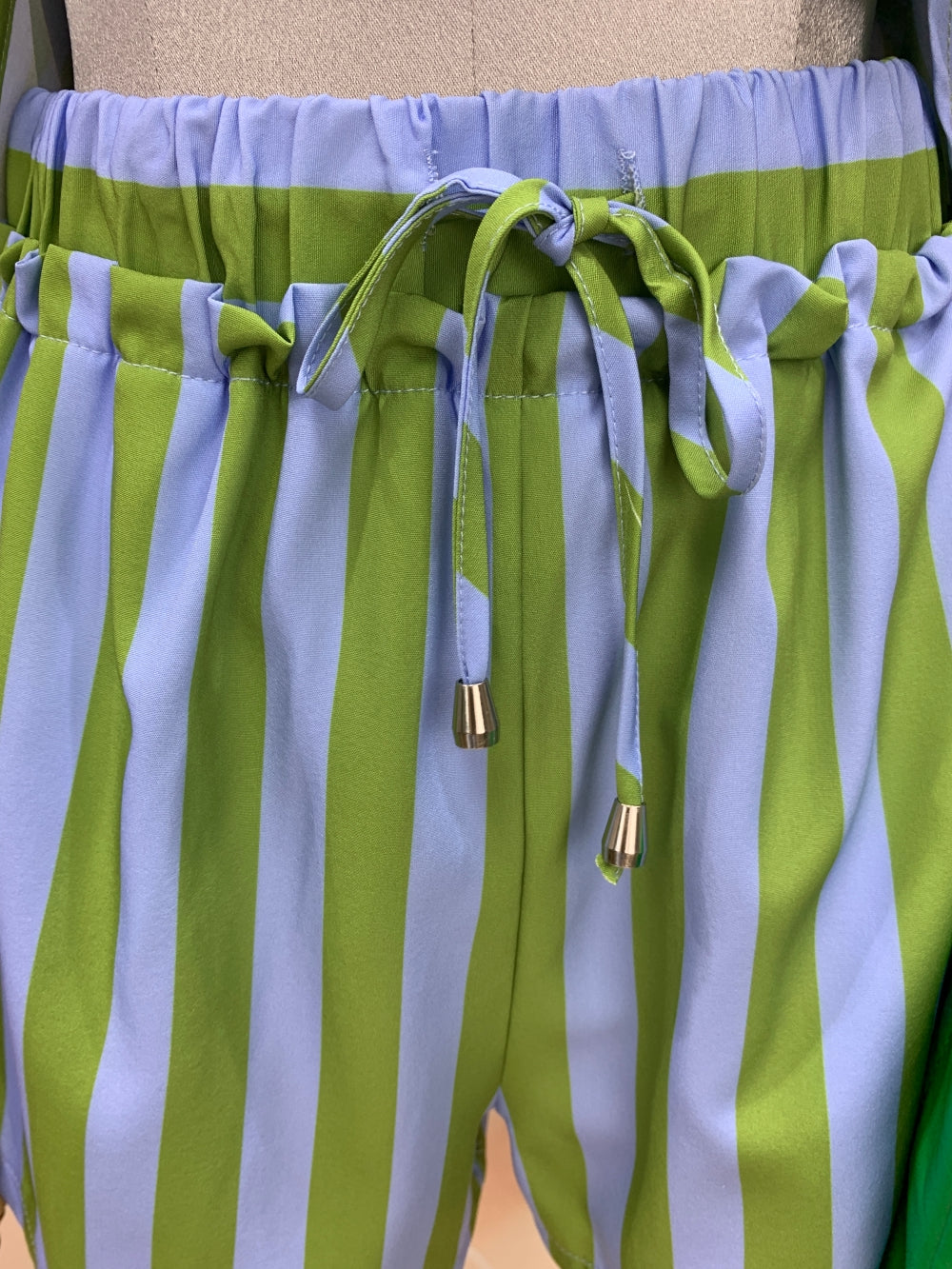 24449_GREEN