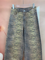 24879_BROWN