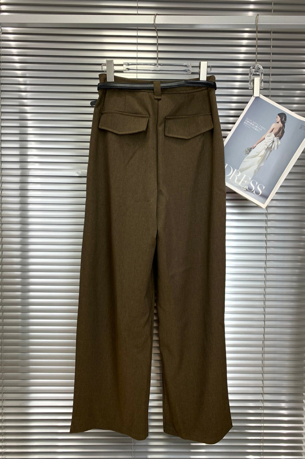 21315_BROWN