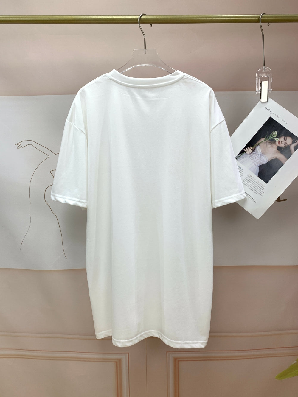 24245_WHITE