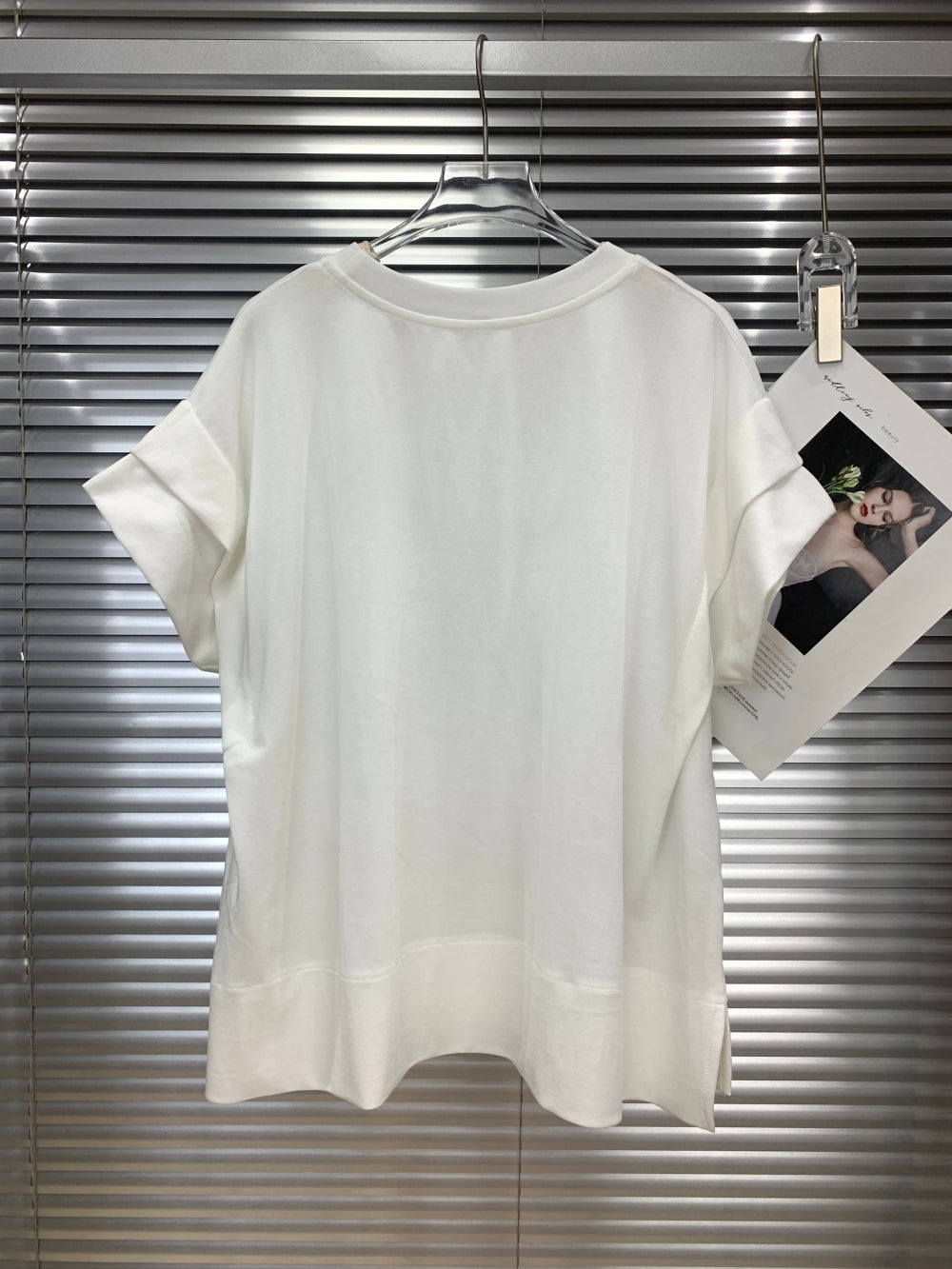 24202_WHITE