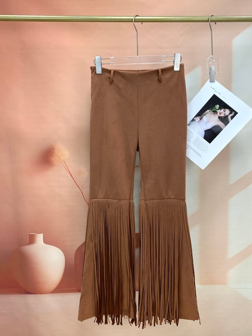 25061_BROWN