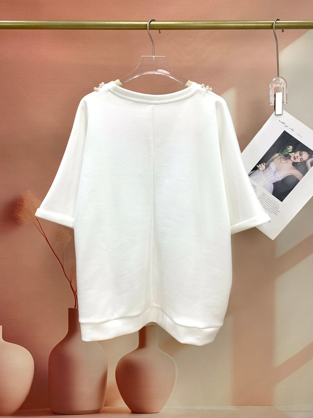 24675_WHITE