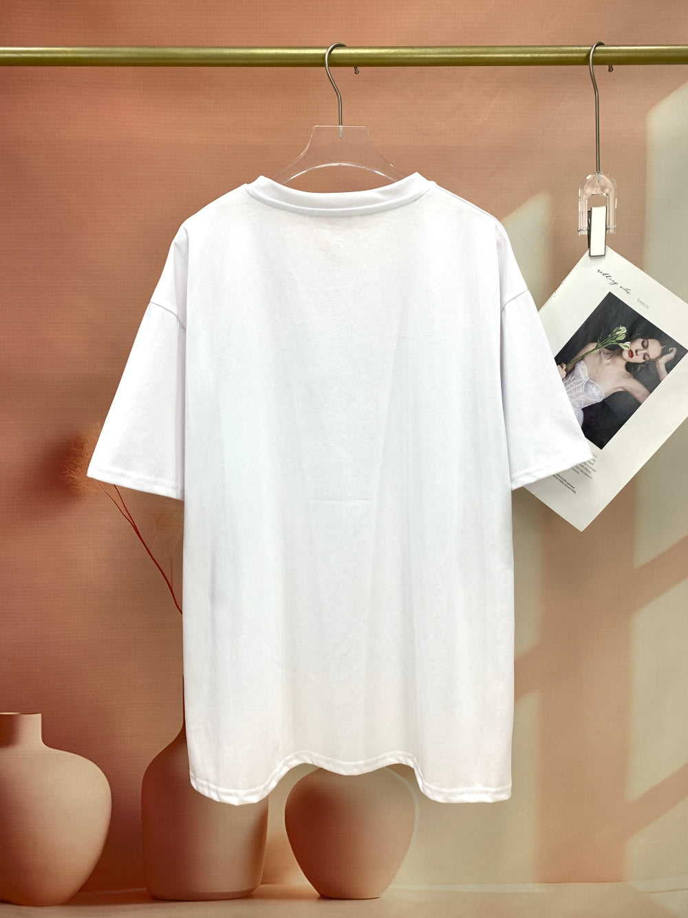 24702_WHITE