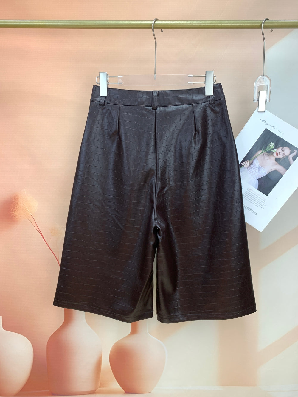 25231_BROWN
