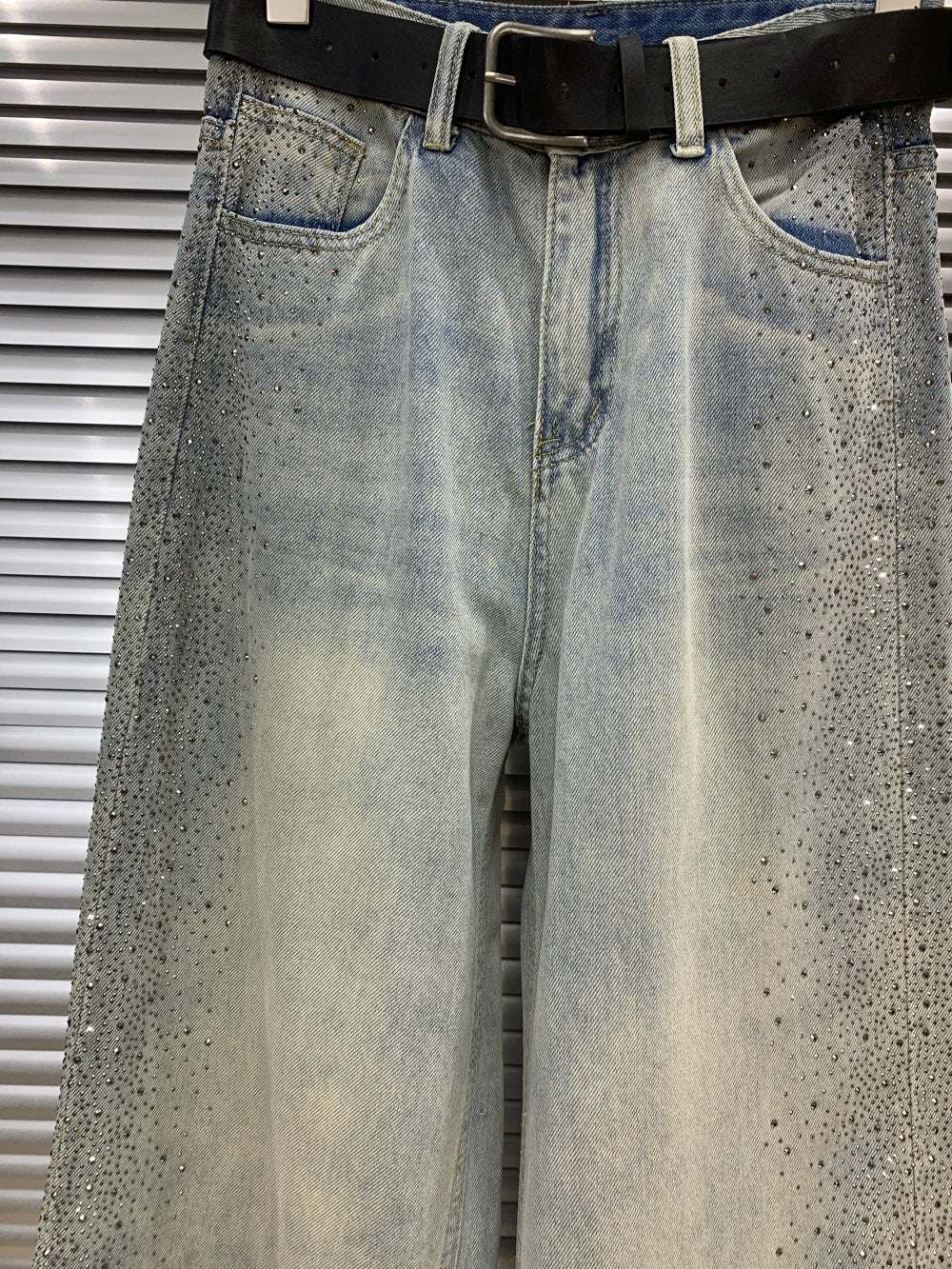 23737_BLUE