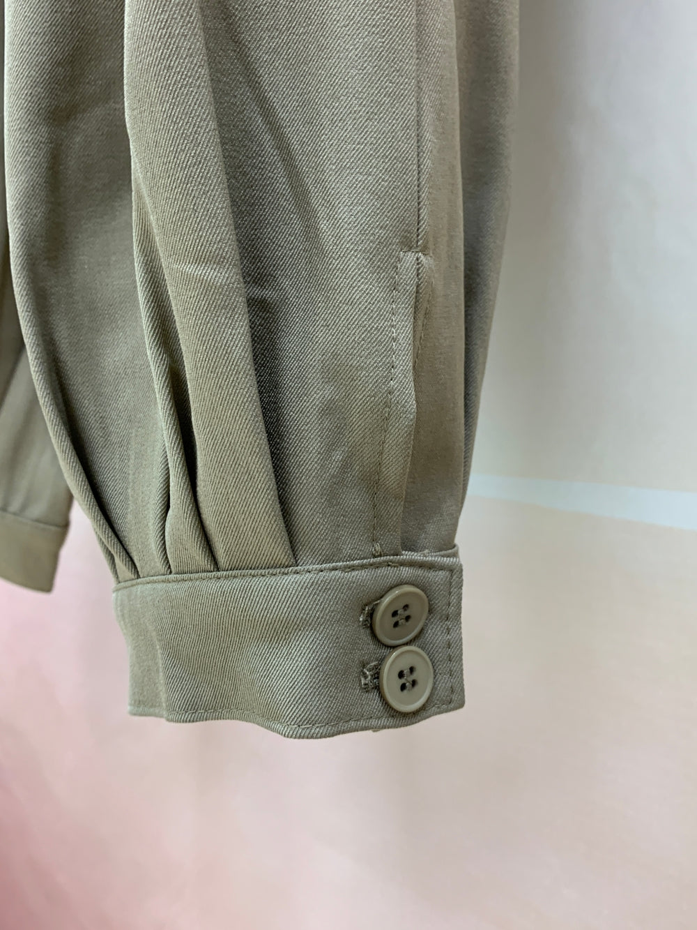24560_BEIGE