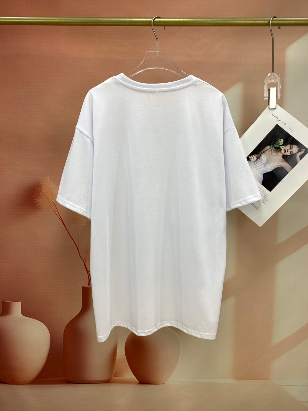 24689_WHITE
