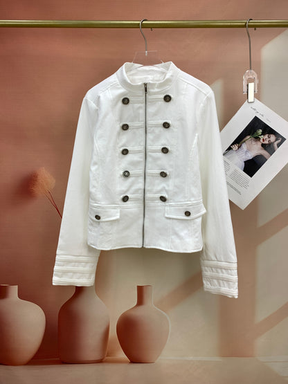 24709_WHITE
