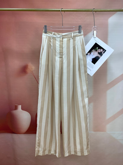 24738_BEIGE