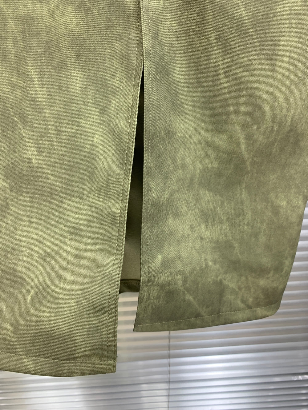 21956_GREEN