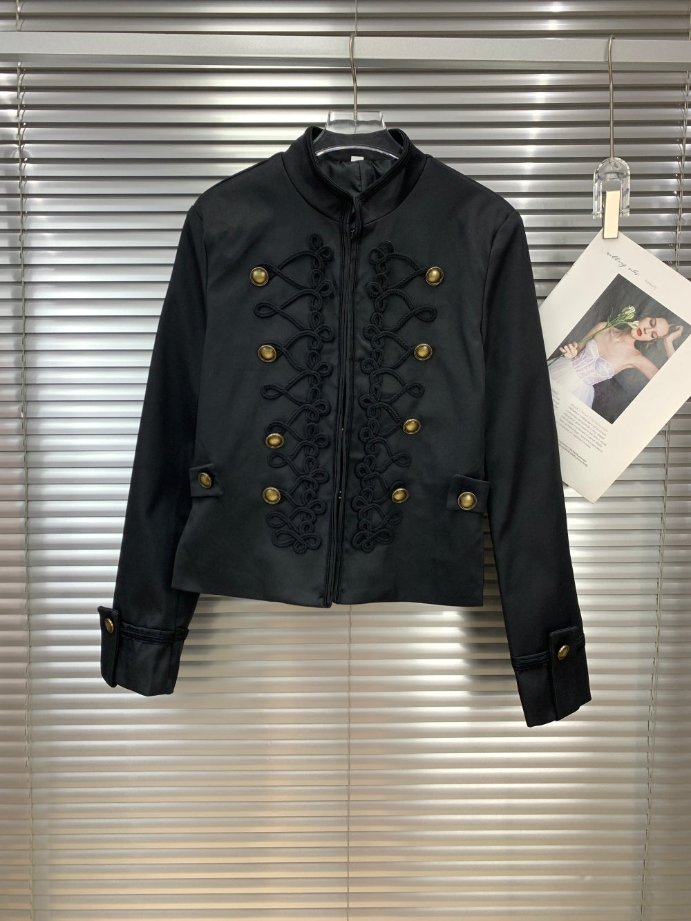 23856_BLACK