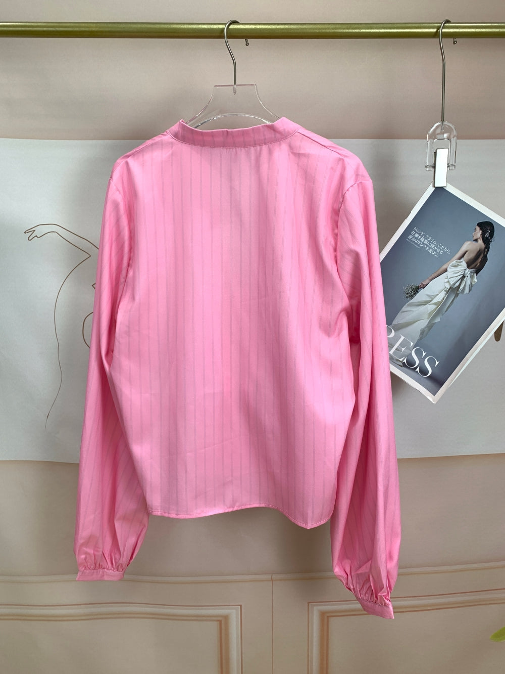22885_PINK