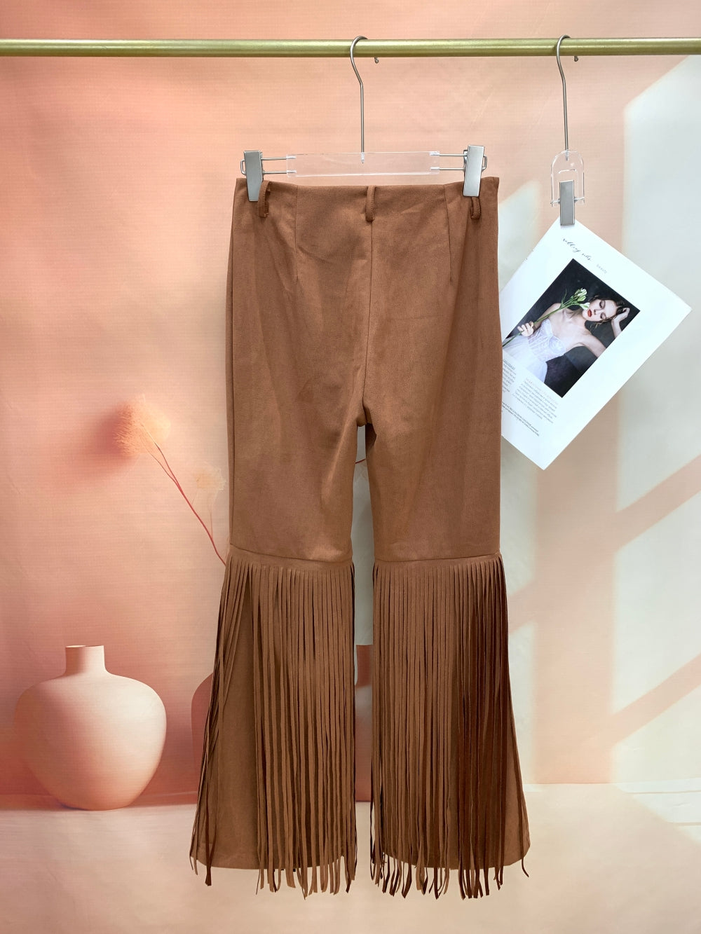 25061_BROWN