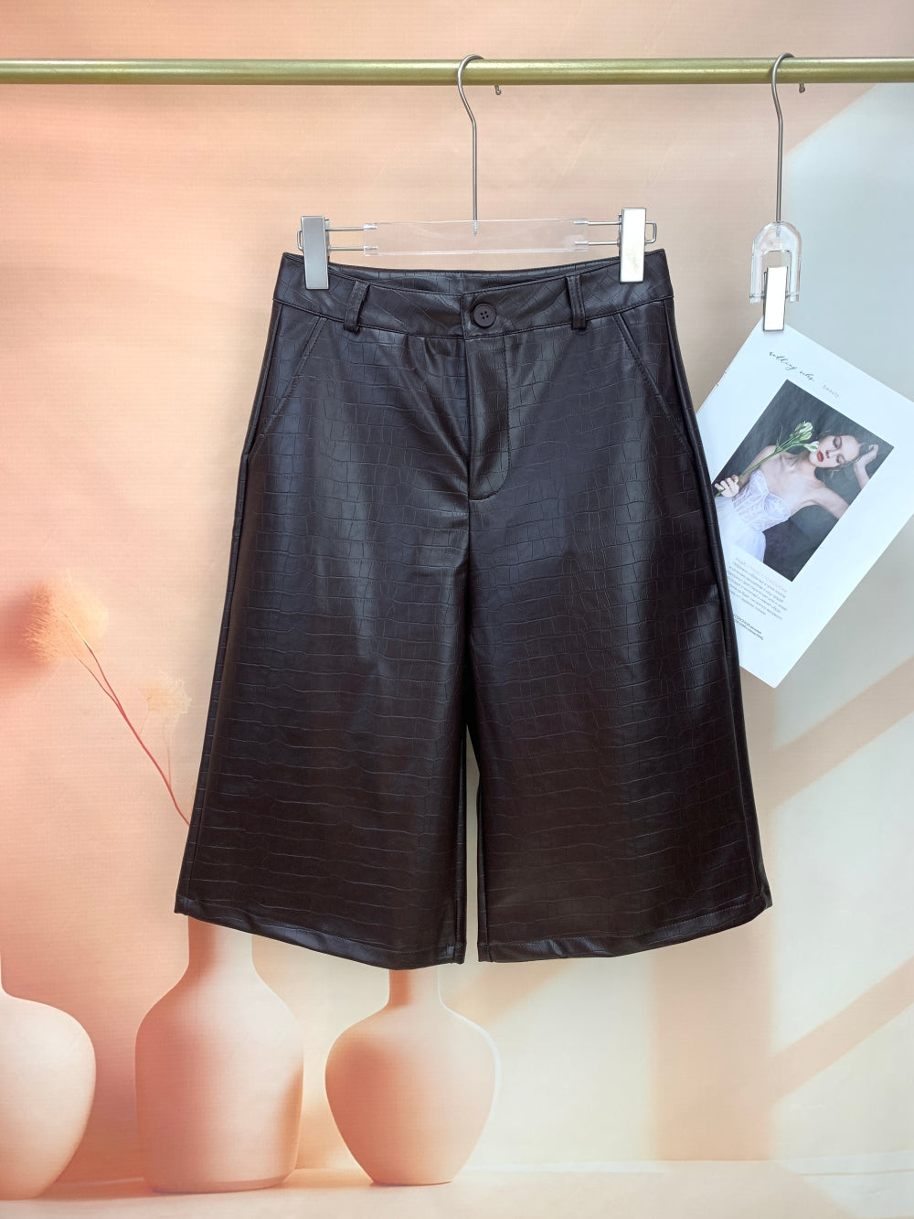 25231_BROWN
