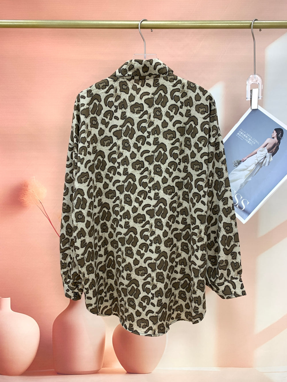 24884_BROWN