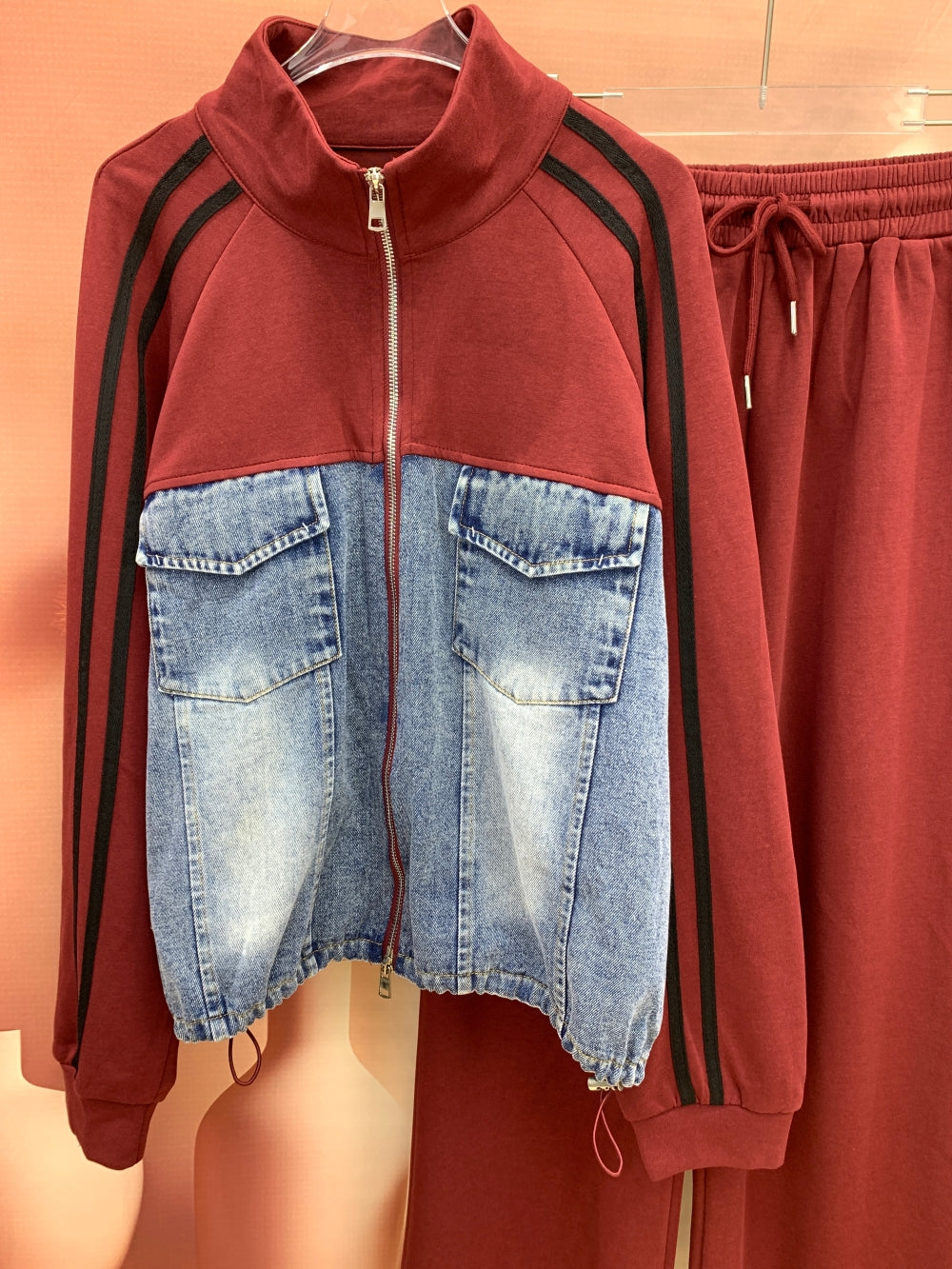 24639_RED