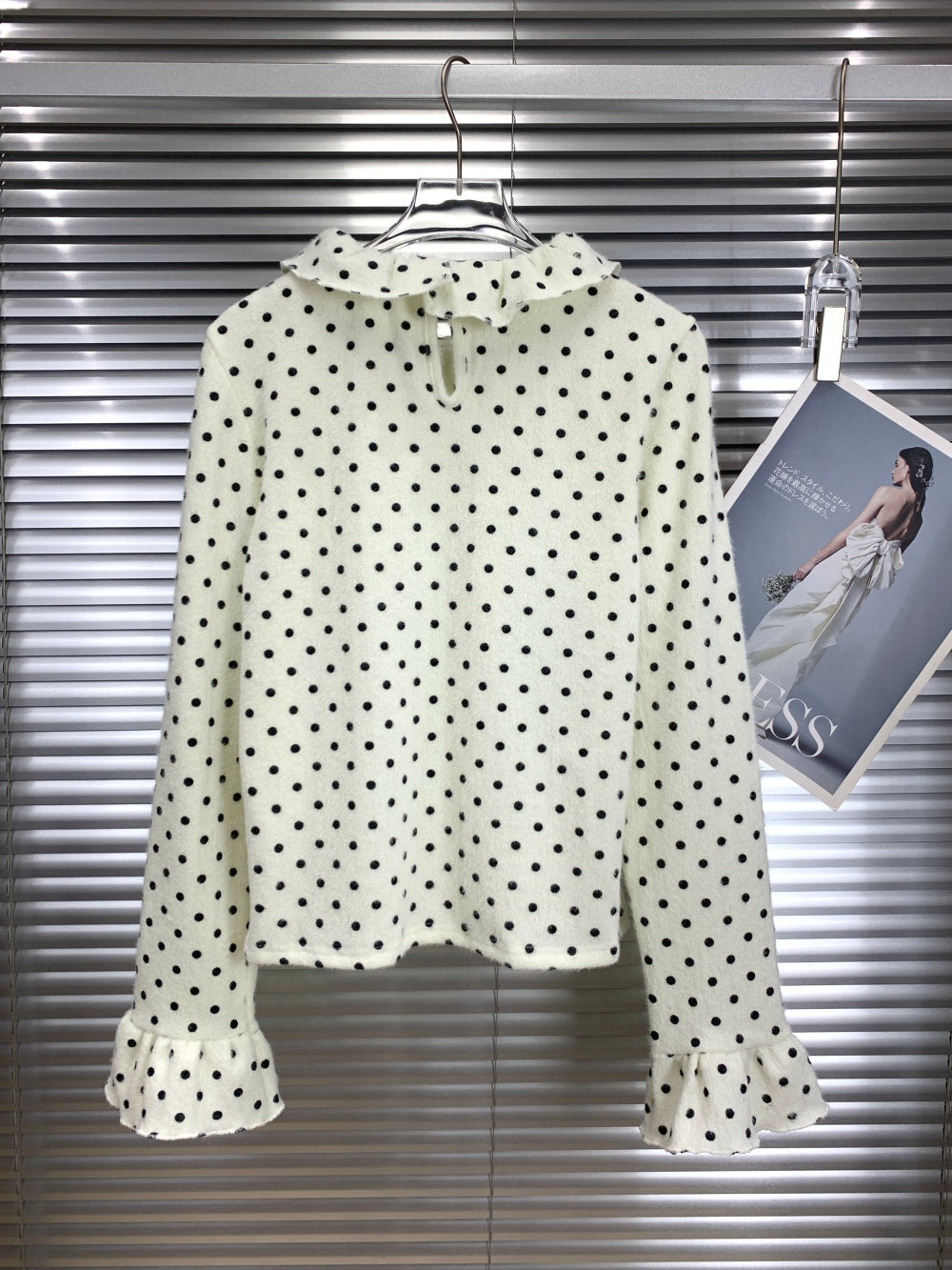 22161_BEIGE