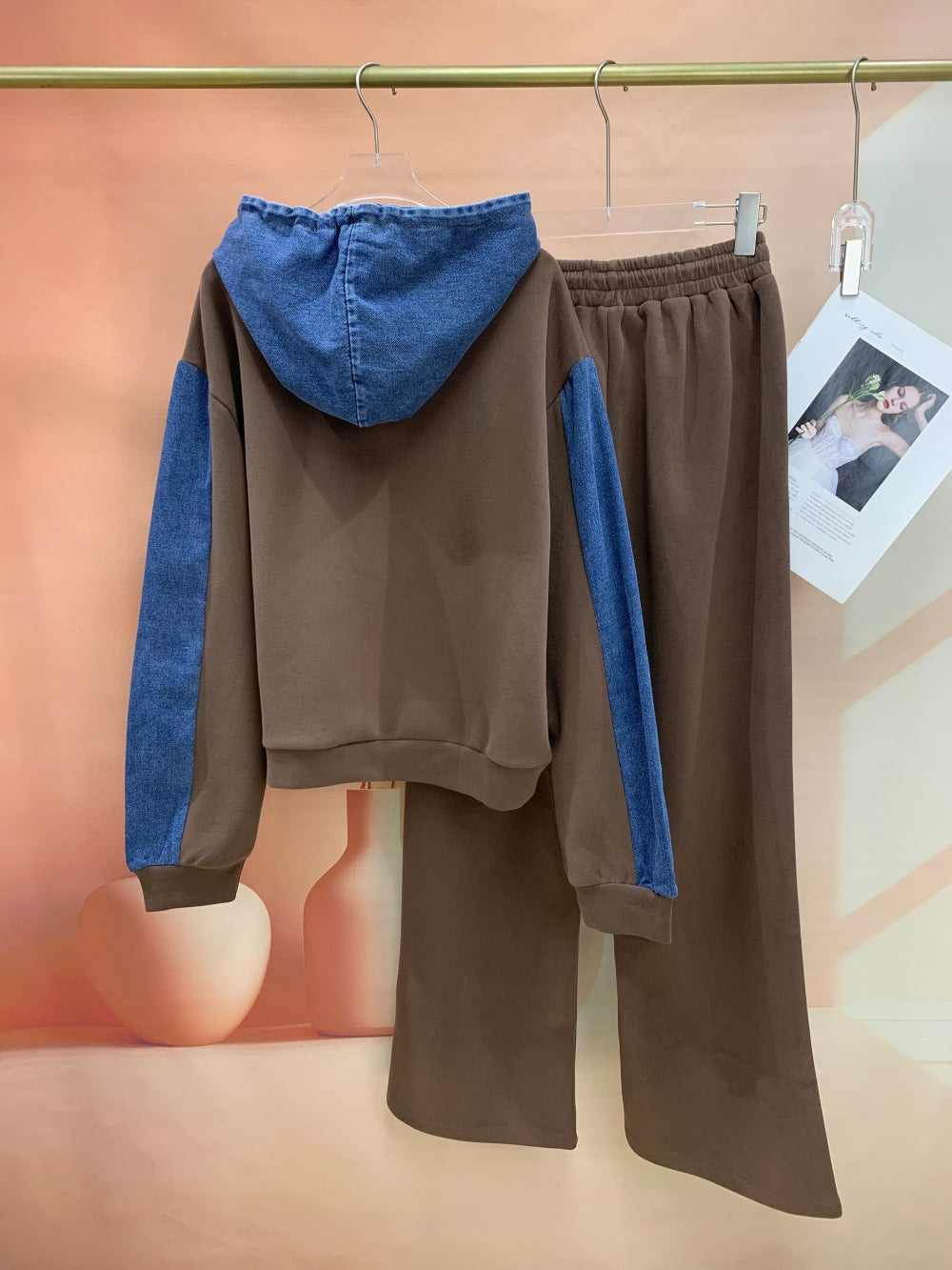 25141_BROWN