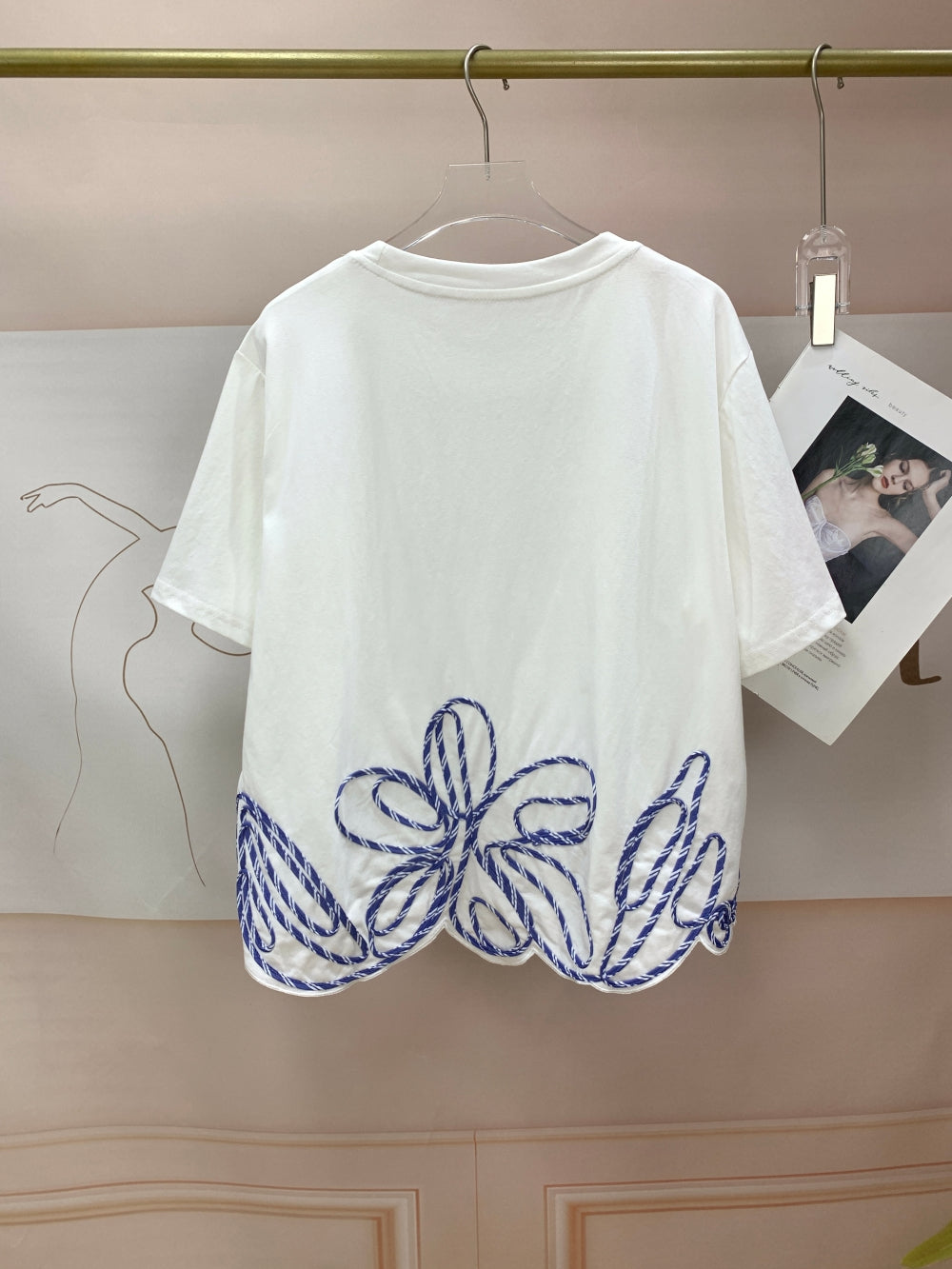 24394_WHITE