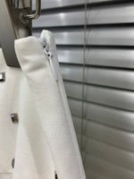23584_WHITE