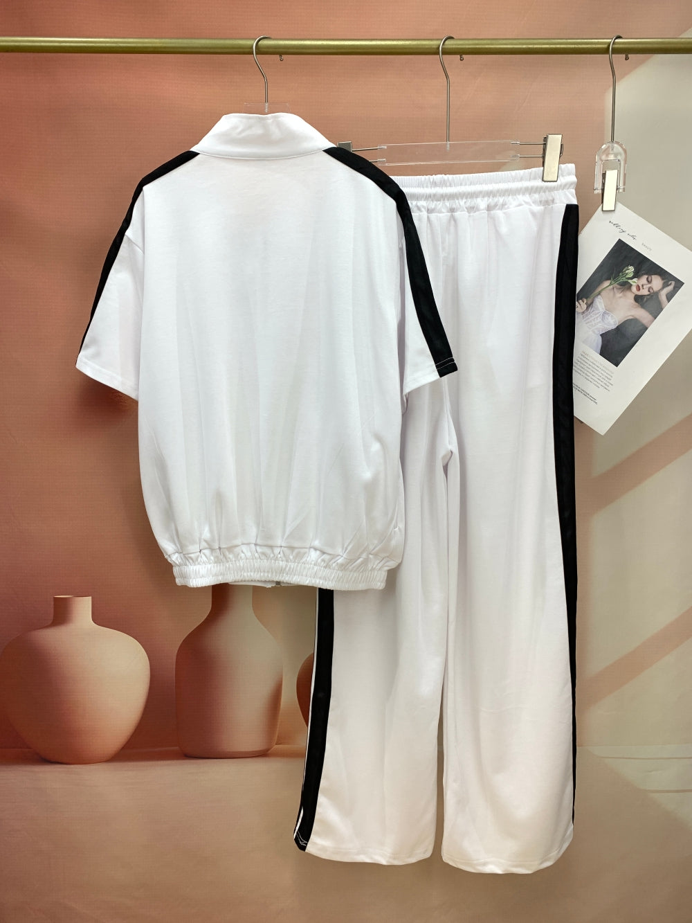 24620_WHITE