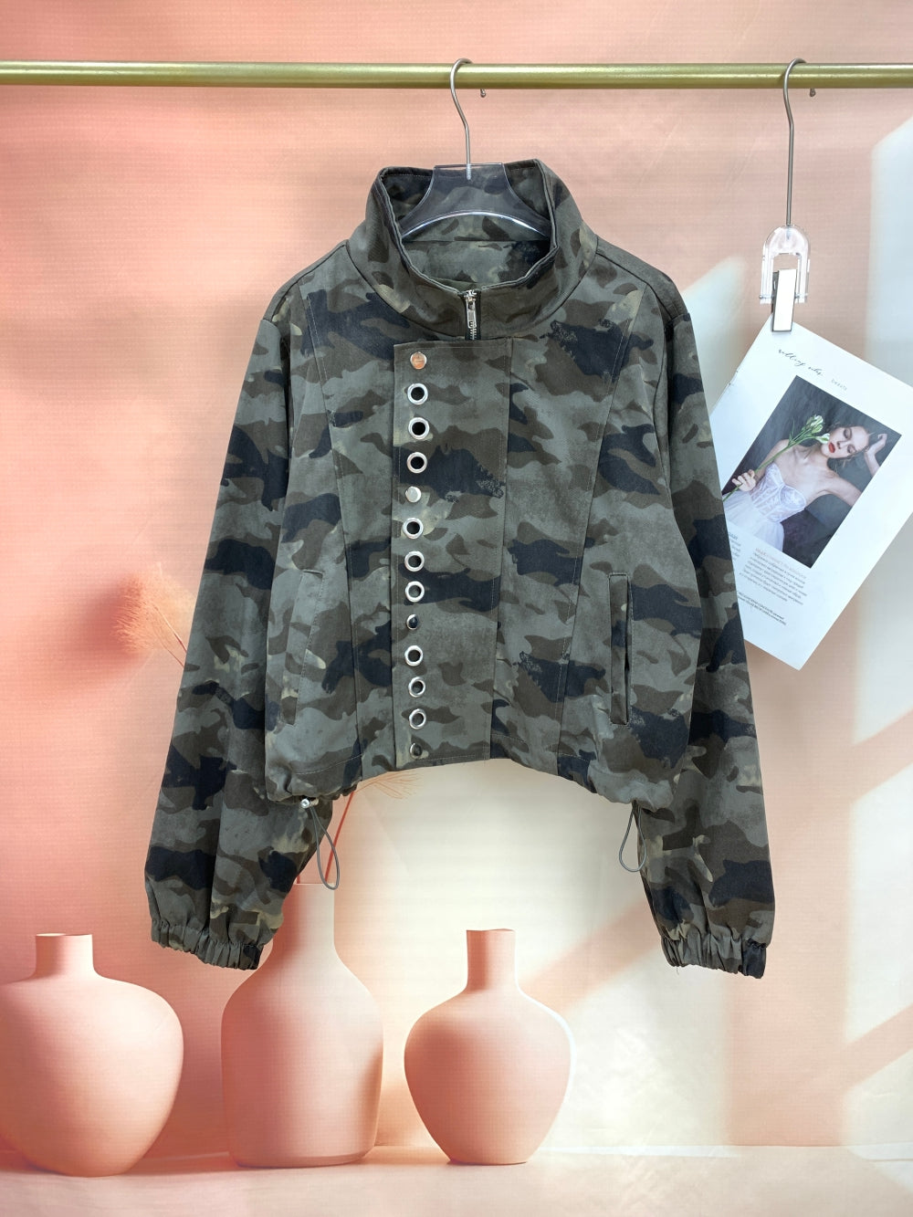 24997_MILITARY